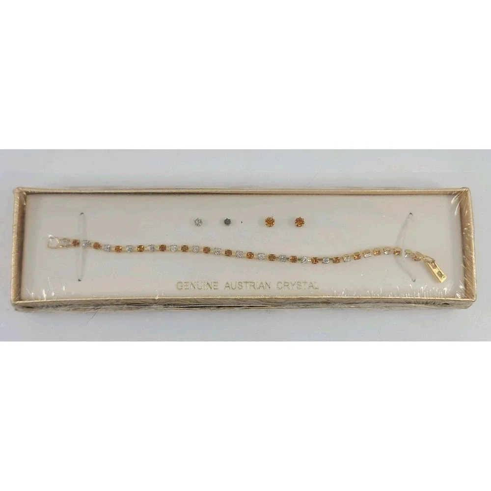 Austrian Crystal Bracelet & Earring Set Yellow And White Gold Tone 7.5